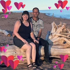 Meet your Posher, Roxanne